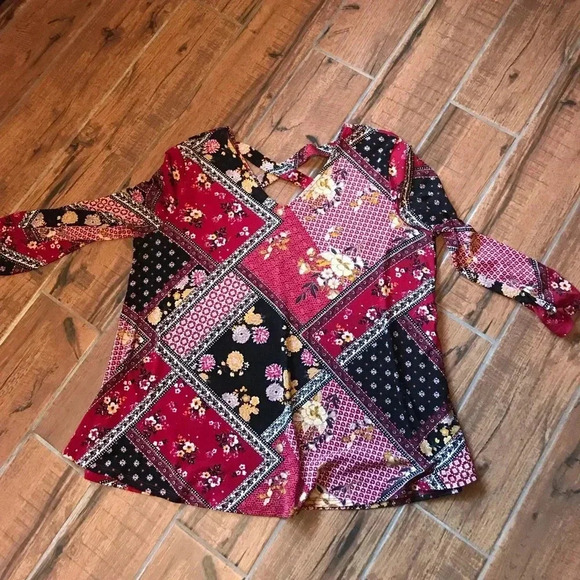 Westport Tops - Westportt‎ Top Size XL